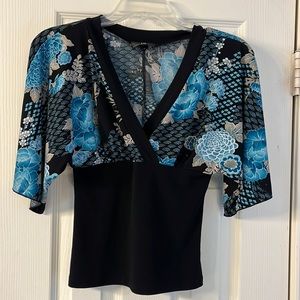 Cute comfortable blouse